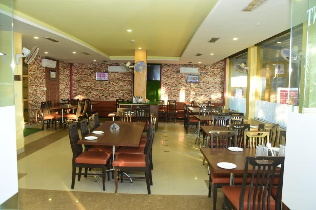 Hotel Shiv International Bhachau Luaran gambar