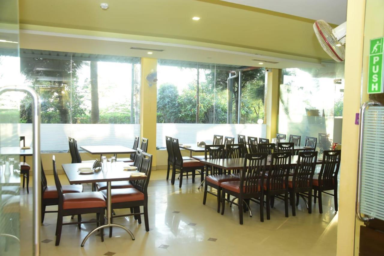Hotel Shiv International Bhachau Luaran gambar
